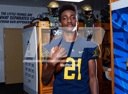 Thumbnail 1 in St. Thomas Aquinas (Preseason Photo Shoot) photogallery.