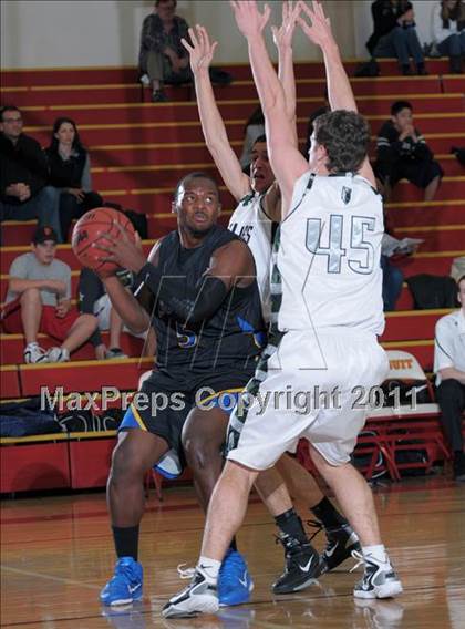 Thumbnail 3 in Granite Bay vs. Newark Memorial (Father Kelly Tribute) photogallery.