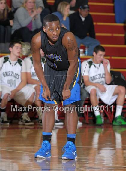 Thumbnail 2 in Granite Bay vs. Newark Memorial (Father Kelly Tribute) photogallery.