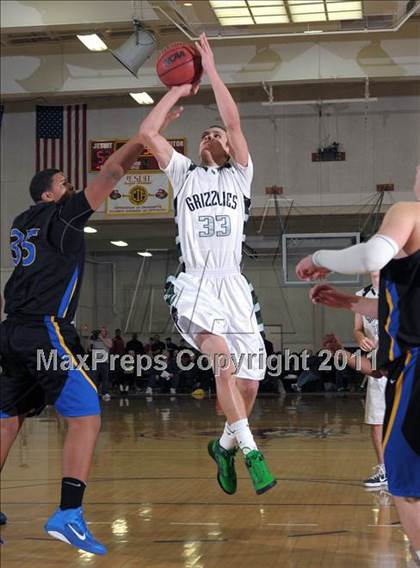 Thumbnail 3 in Granite Bay vs. Newark Memorial (Father Kelly Tribute) photogallery.
