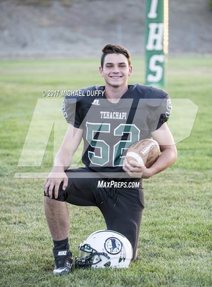 Thumbnail 1 in Tehachapi (Varsity Team & Indvidual) photogallery.