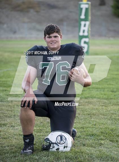 Thumbnail 1 in Tehachapi (Varsity Team & Indvidual) photogallery.