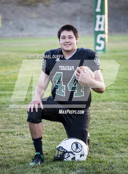 Thumbnail 3 in Tehachapi (Varsity Team & Indvidual) photogallery.