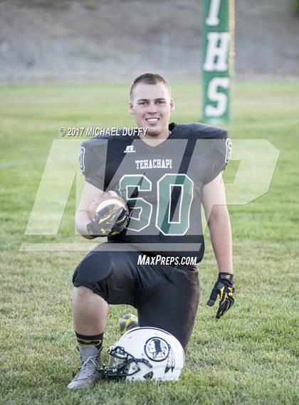 Thumbnail 2 in Tehachapi (Varsity Team & Indvidual) photogallery.