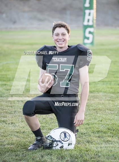 Thumbnail 3 in Tehachapi (Varsity Team & Indvidual) photogallery.
