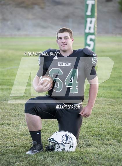 Thumbnail 2 in Tehachapi (Varsity Team & Indvidual) photogallery.