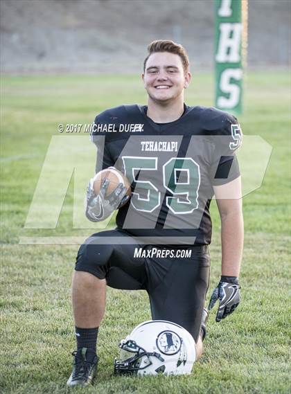 Thumbnail 1 in Tehachapi (Varsity Team & Indvidual) photogallery.