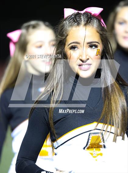 Thumbnail 1 in Cherokee Trail @ Arapahoe photogallery.