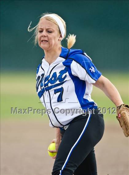 Thumbnail 2 in Hanford West @ Ridgeview (CIF CS D3 Final) photogallery.