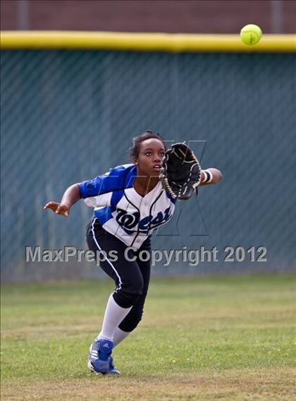 Thumbnail 3 in Hanford West @ Ridgeview (CIF CS D3 Final) photogallery.