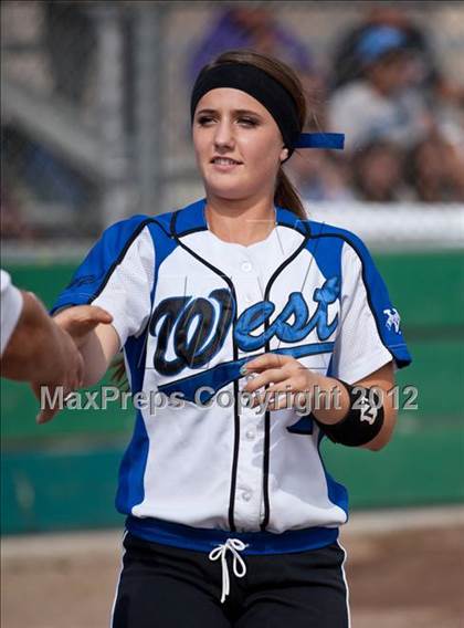 Thumbnail 1 in Hanford West @ Ridgeview (CIF CS D3 Final) photogallery.