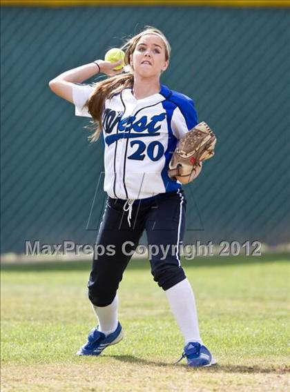 Thumbnail 2 in Hanford West @ Ridgeview (CIF CS D3 Final) photogallery.