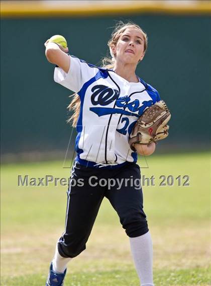 Thumbnail 1 in Hanford West @ Ridgeview (CIF CS D3 Final) photogallery.