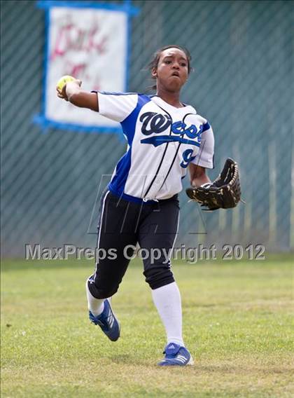 Thumbnail 1 in Hanford West @ Ridgeview (CIF CS D3 Final) photogallery.