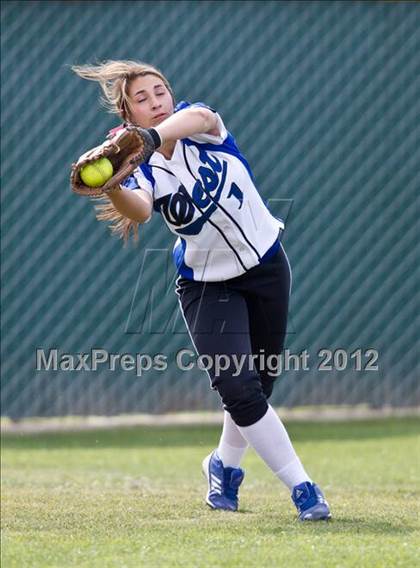 Thumbnail 2 in Hanford West @ Ridgeview (CIF CS D3 Final) photogallery.