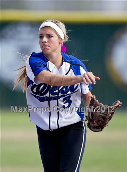 Thumbnail 1 in Hanford West @ Ridgeview (CIF CS D3 Final) photogallery.