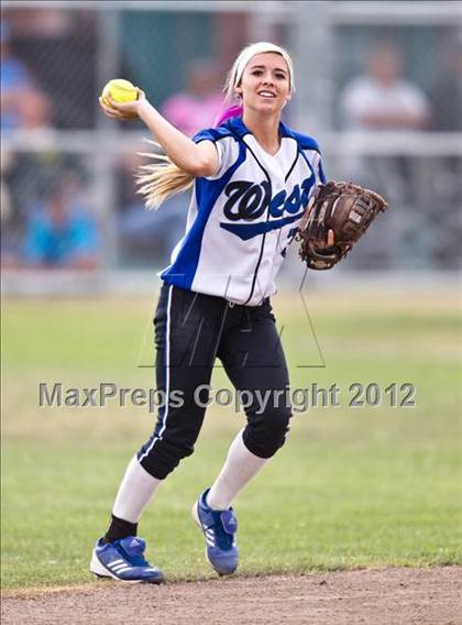 Thumbnail 1 in Hanford West @ Ridgeview (CIF CS D3 Final) photogallery.