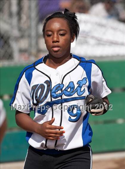 Thumbnail 3 in Hanford West @ Ridgeview (CIF CS D3 Final) photogallery.