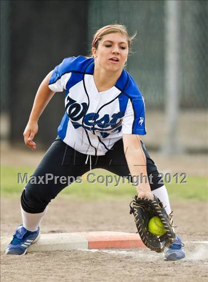 Thumbnail 3 in Hanford West @ Ridgeview (CIF CS D3 Final) photogallery.