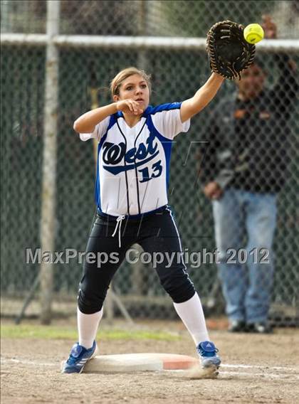 Thumbnail 1 in Hanford West @ Ridgeview (CIF CS D3 Final) photogallery.