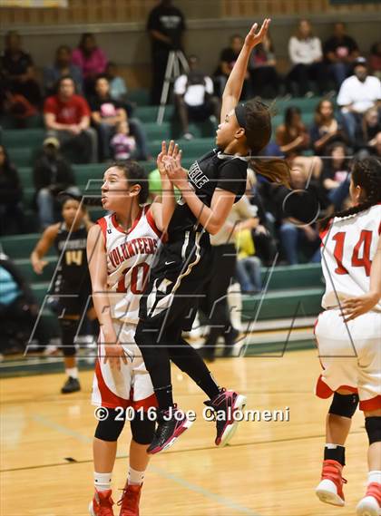Thumbnail 3 in Steele vs Lee [Robert E.] (Cole High School) photogallery.