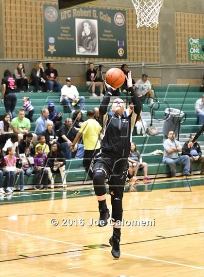 Thumbnail 2 in Steele vs Lee [Robert E.] (Cole High School) photogallery.