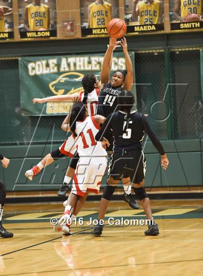 Thumbnail 2 in Steele vs Lee [Robert E.] (Cole High School) photogallery.