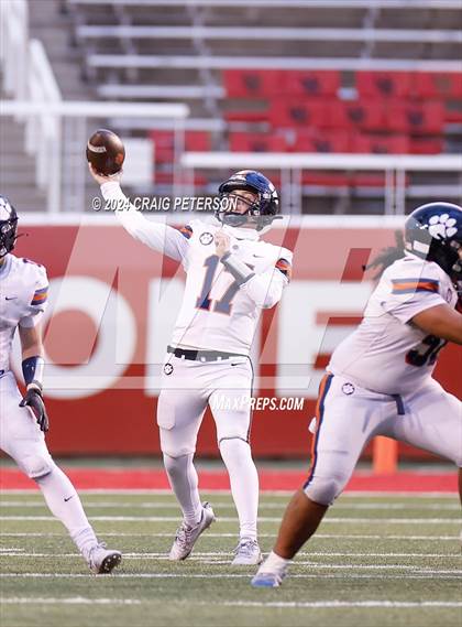 Thumbnail 3 in Brighton vs Bountiful (UHSAA 5A Semifinal) photogallery.