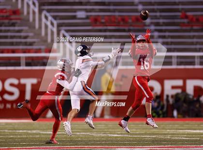 Thumbnail 3 in Brighton vs Bountiful (UHSAA 5A Semifinal) photogallery.
