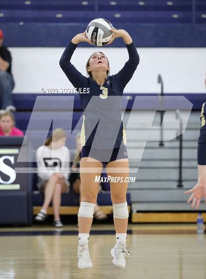 Thumbnail 3 in Circleville @ Teays Valley photogallery.