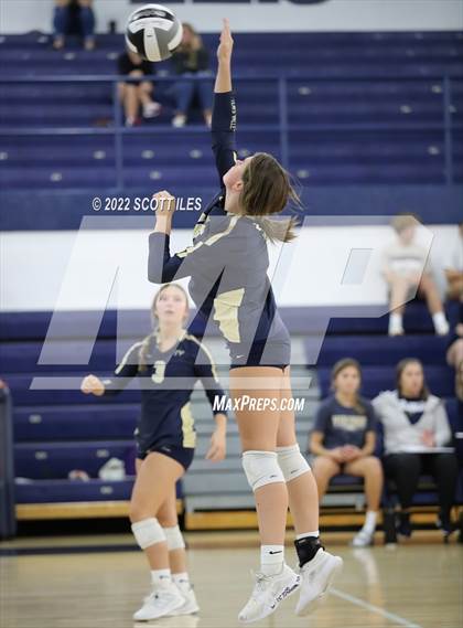 Thumbnail 3 in Circleville @ Teays Valley photogallery.