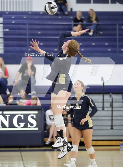 Thumbnail 3 in Circleville @ Teays Valley photogallery.