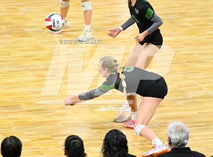 Thumbnail 1 in Fossil Ridge vs. Chaparral (CHSAA 5A Semi-Final) photogallery.