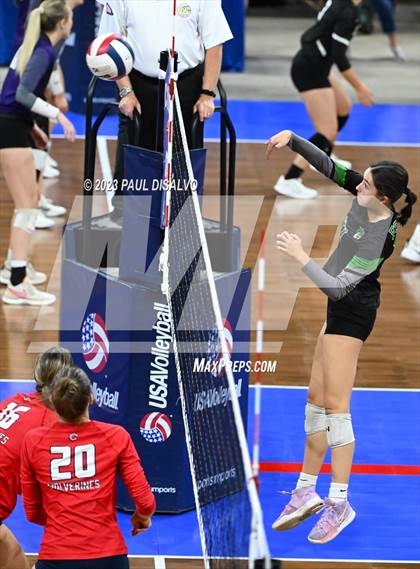 Thumbnail 3 in Fossil Ridge vs. Chaparral (CHSAA 5A Semi-Final) photogallery.