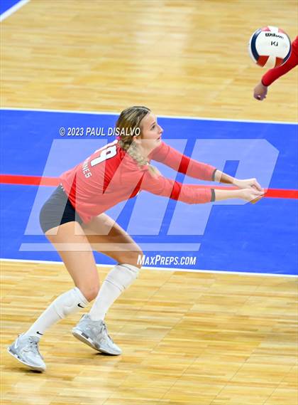 Thumbnail 2 in Fossil Ridge vs. Chaparral (CHSAA 5A Semi-Final) photogallery.