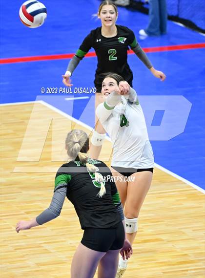 Thumbnail 3 in Fossil Ridge vs. Chaparral (CHSAA 5A Semi-Final) photogallery.
