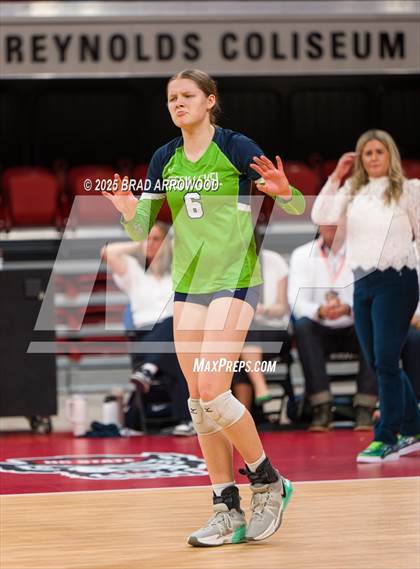 Thumbnail 1 in Green Level vs West Forsyth (NCHSAA 8A Final) photogallery.