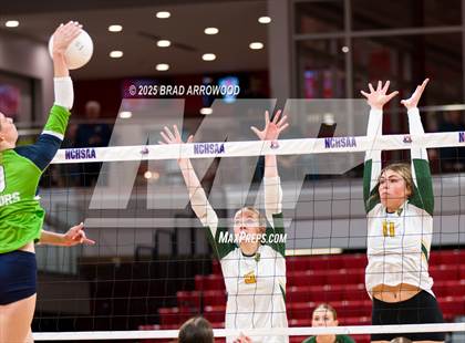 Thumbnail 3 in Green Level vs West Forsyth (NCHSAA 8A Final) photogallery.