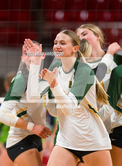 Thumbnail 1 in Green Level vs West Forsyth (NCHSAA 8A Final) photogallery.
