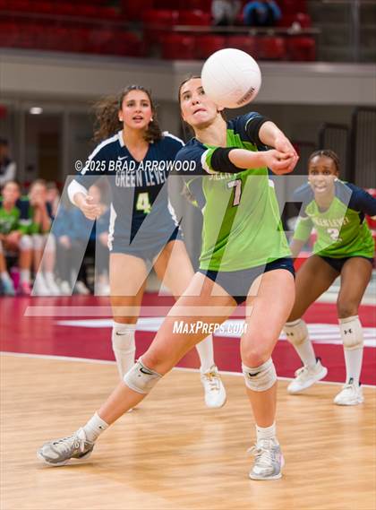 Thumbnail 1 in Green Level vs West Forsyth (NCHSAA 8A Final) photogallery.