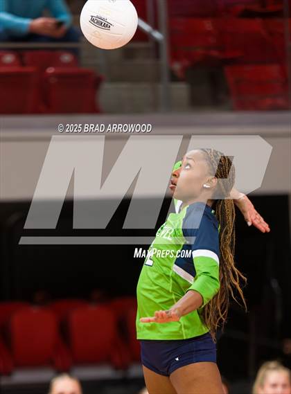 Thumbnail 1 in Green Level vs West Forsyth (NCHSAA 8A Final) photogallery.