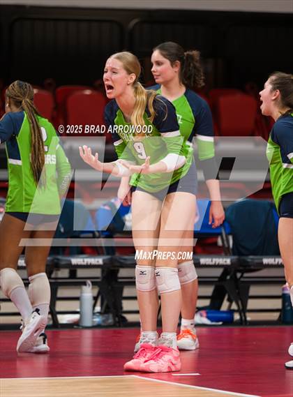 Thumbnail 1 in Green Level vs West Forsyth (NCHSAA 8A Final) photogallery.