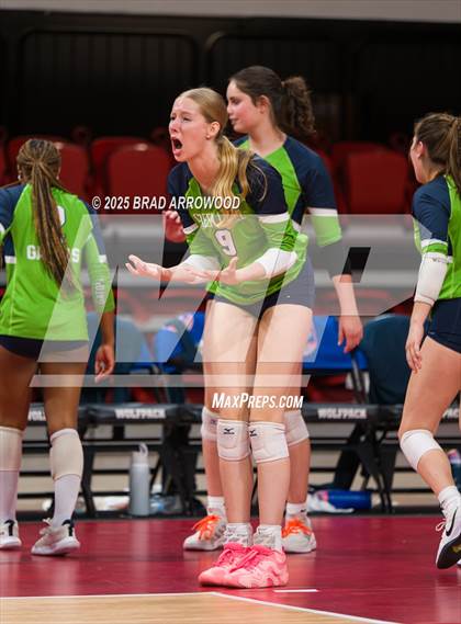Thumbnail 2 in Green Level vs West Forsyth (NCHSAA 8A Final) photogallery.