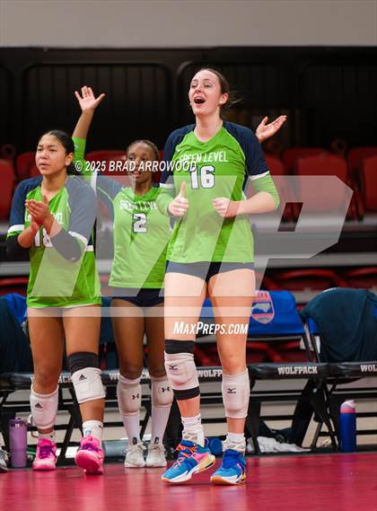 Thumbnail 1 in Green Level vs West Forsyth (NCHSAA 8A Final) photogallery.
