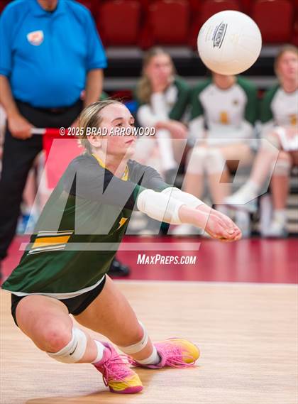 Thumbnail 1 in Green Level vs West Forsyth (NCHSAA 8A Final) photogallery.