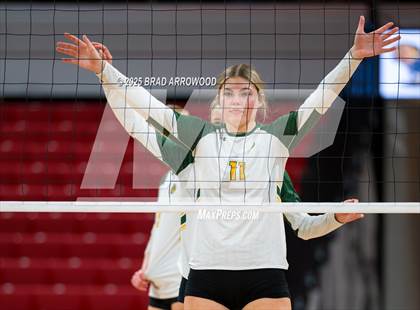Thumbnail 1 in Green Level vs West Forsyth (NCHSAA 8A Final) photogallery.