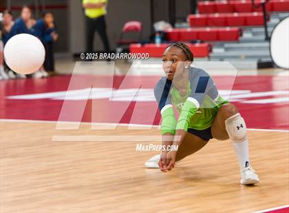 Thumbnail 1 in Green Level vs West Forsyth (NCHSAA 8A Final) photogallery.