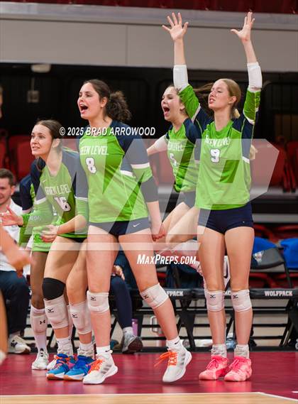 Thumbnail 2 in Green Level vs West Forsyth (NCHSAA 8A Final) photogallery.