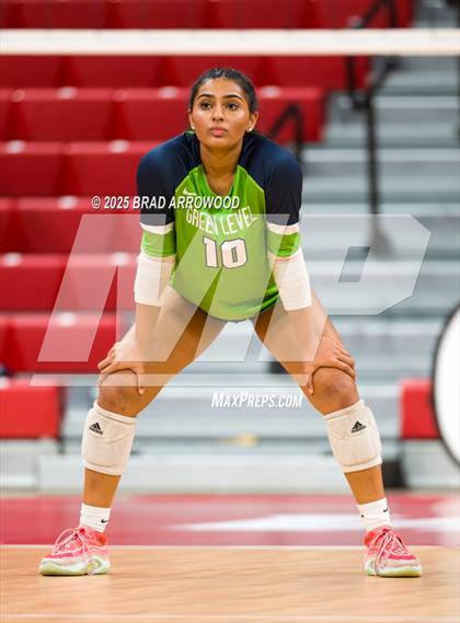 Thumbnail 2 in Green Level vs West Forsyth (NCHSAA 8A Final) photogallery.