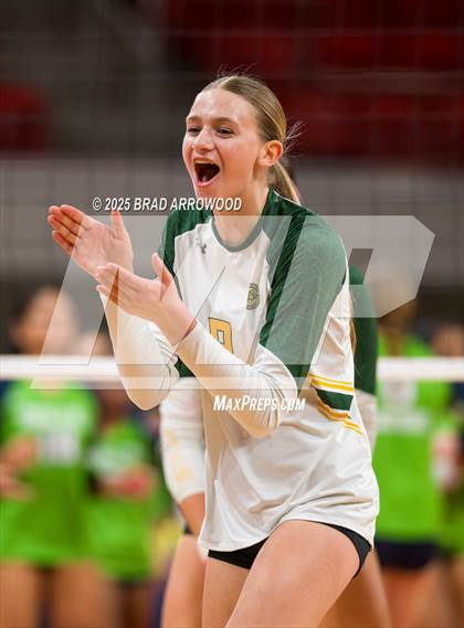 Thumbnail 3 in Green Level vs West Forsyth (NCHSAA 8A Final) photogallery.